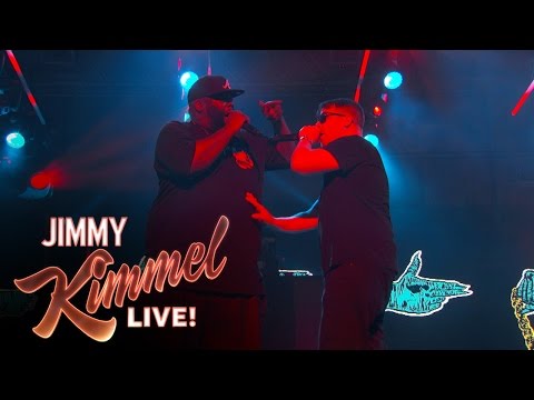 Run the Jewels Performs &quot;Run the Jewels&quot;