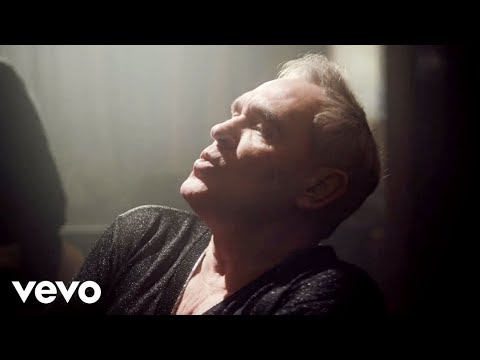 Morrissey - Spent the Day in Bed (Official Video)