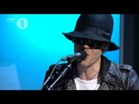30 Seconds to Mars - Bad Romance@BBC Radio 1 Live Lounge