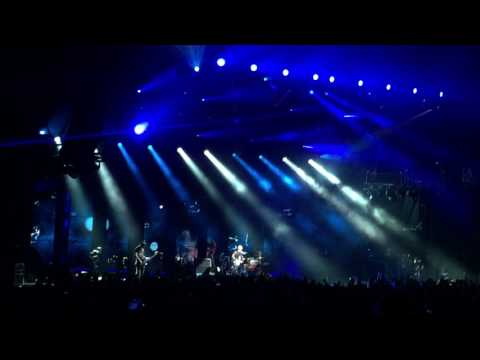 Muse - Munich Jam + Starlight (dedicated to Chester Bennington) live Wantagh 2017