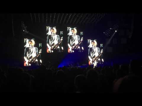 All Night Thing Josh solo - 17 - Red Hot Chili Peppers The Getaway Tour 2016 Konzert Vienna Wien