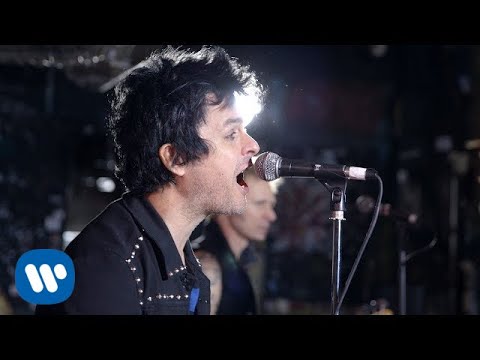 Green Day - Revolution Radio (Official Music Video)