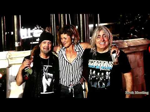 Portion Of LEMMY&#039;s Ashes Enshrined In His Statue At France&#039;s HELLFEST with Phil Campbell, Mikkey Dee
