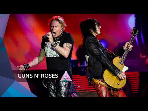 Guns N&#039; Roses - Paradise City (Feat. Dave Grohl) (Glastonbury 2023)