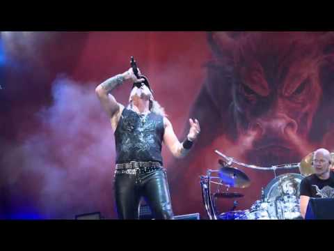 ACCEPT - Fast As A Shark - Restless And Live (OFFICIAL LIVE CLIP)