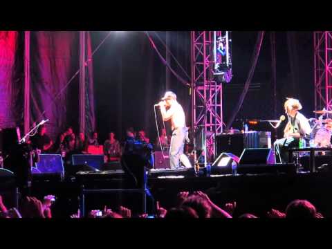 Red Hot Chili Peppers - Californication @ OAKA Athens Greece 2012