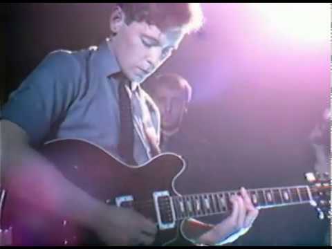 New Order - Ceremony (Live at CoManCHE Student Union, Manchester on 6th February 1981)