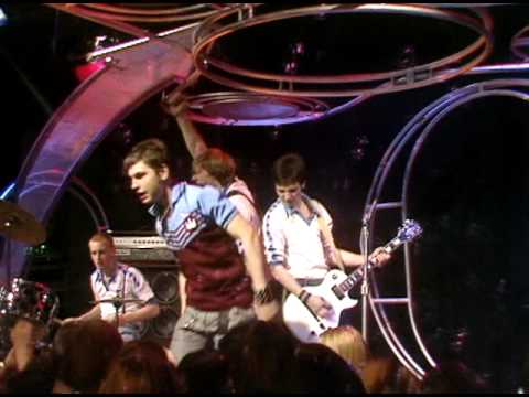 I&#039;m Forever Blowing Bubbles (Top Of The Pops 22nd May 1980)