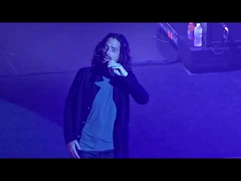 Soundgarden - Outshined- Live at The Fox Theater in Detroit, MI on 5-17-17
