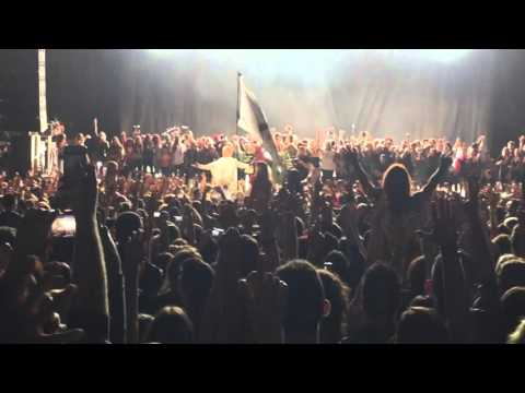 Closer to the edgs 30 Seconds To Mars live in Athens 2015