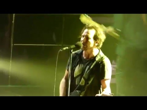 Pearl Jam - Grievance - Toronto (May 10, 2016)
