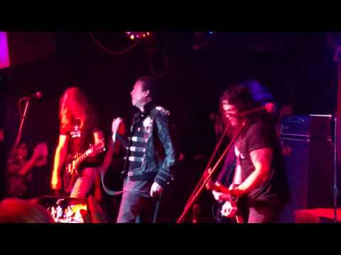 Willie Basse performing Rainbow in the Dark with Slash and Vinny Appice