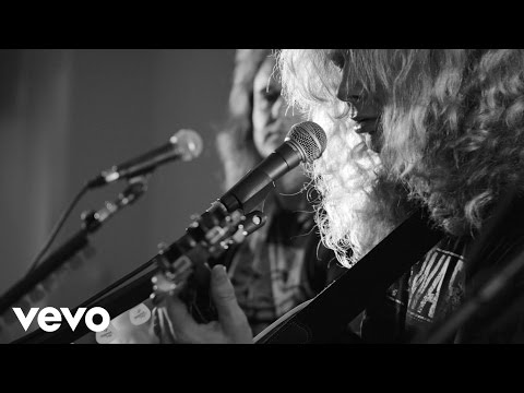 Megadeth - She Wolf (VEVO Presents)