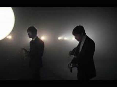 The Last Shadow Puppets - Standing Next to Me (Official Video)