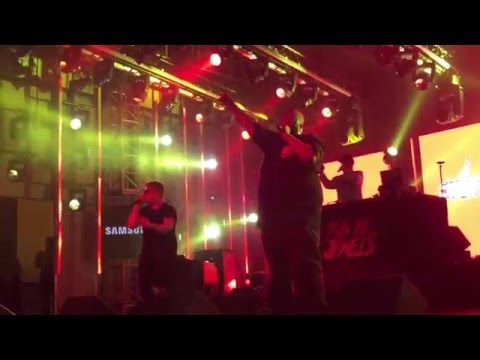 Run The Jewels - Close Your Eyes (at Jimmy Kimmel Live!) 12/10/15