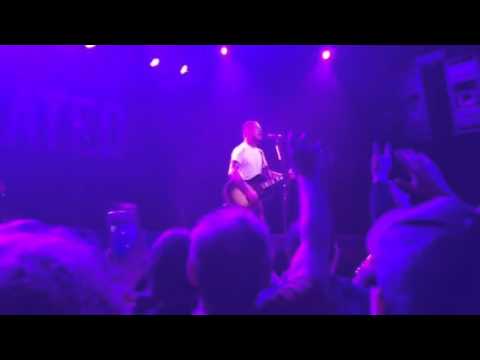 Corey Taylor - First Ave 4/21/16 - Opening Song - Purple Rain - Night Prince Passes Away