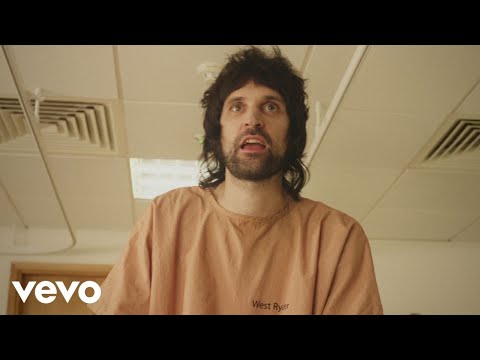 Kasabian - You&#039;re In Love With a Psycho (Official Video)