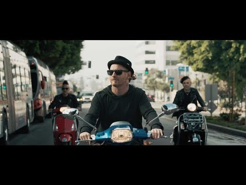 Stone Sour - Rose Red Violent Blue (This Song Is Dumb &amp; So Am I) [OFFICIAL VIDEO]
