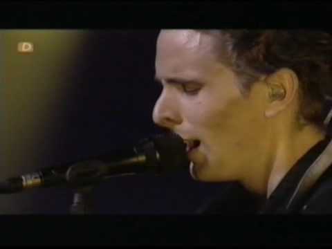 Muse - Micro Cuts live @ Montreux Jazz Festival 2002 [HQ]