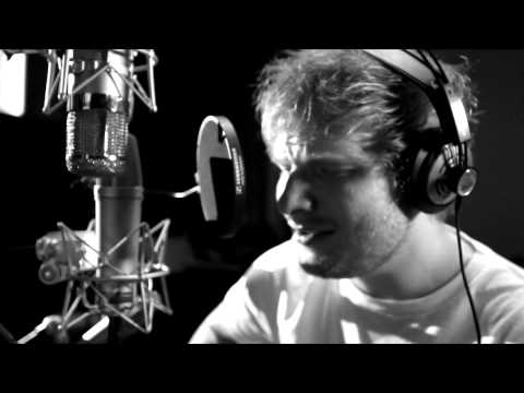 The Hobbit: The Desolation of Smaug - Ed Sheeran &quot;I See Fire&quot; [HD]