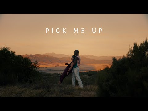 Alice Merton - pick me up (Official Video)