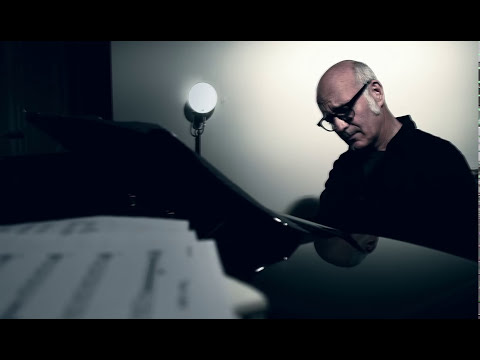 Ludovico Einaudi - Walk (Official Music Video)