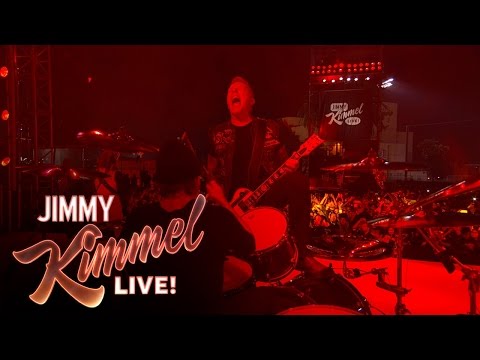 Metallica Performs &quot;For Whom the Bell Tolls&quot;