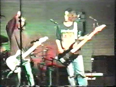 Muse playing Battle of the Bands 1994 - Pt. 1
