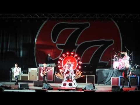 Foo Fighters-Learn to Fly+All My Life- (Live Cesena &quot;Carisport&quot; )
