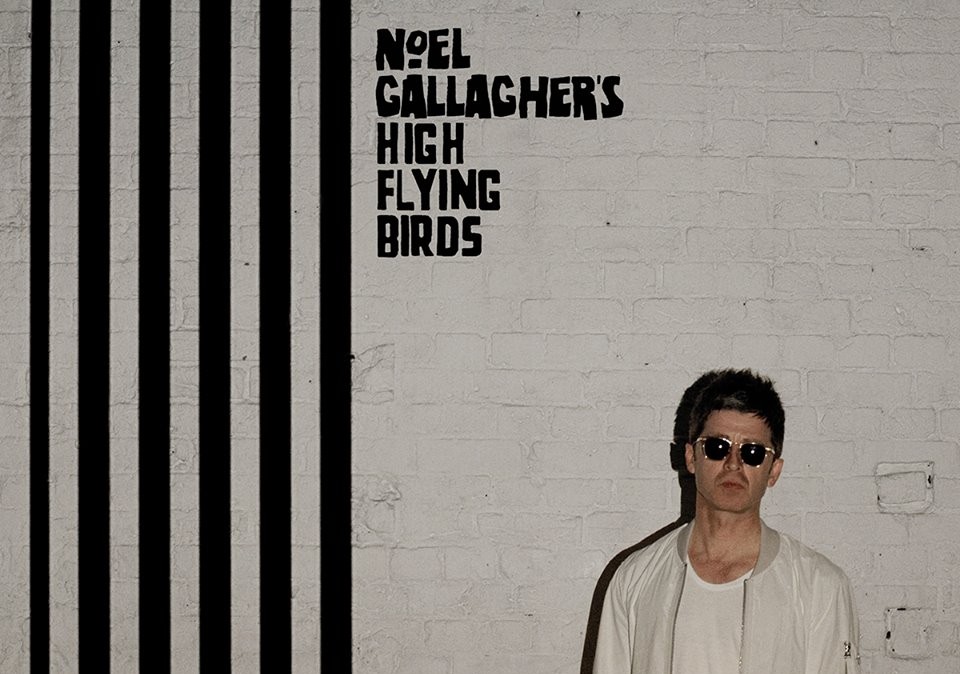 Chasing Yesterday - Noel Gallagher’s High Flying Birds / Εξώφυλλο