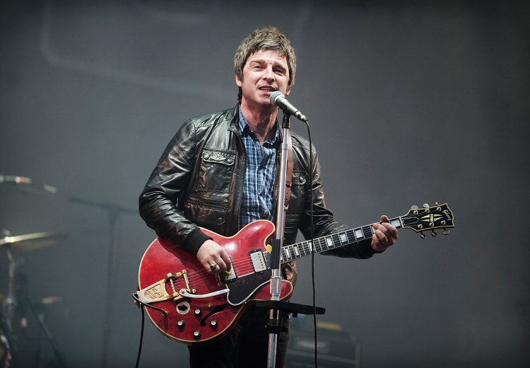 Noel Gallagher's High Flying Birds Live