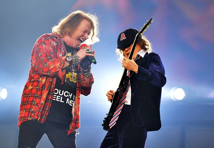 Axl Rose / Angus Young