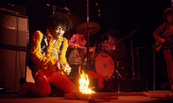 Jimi Hendrix @Monterey Pop Festival (1967)