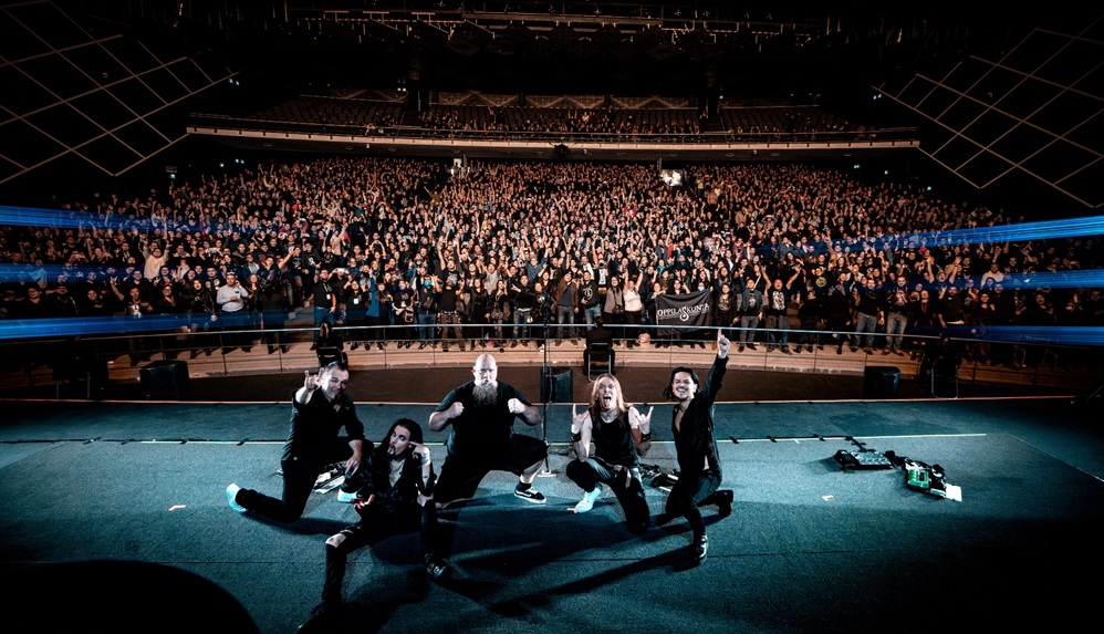 Οι Apocalyptica παίζουν Metallica και βγαίνουν σε περιοδεία